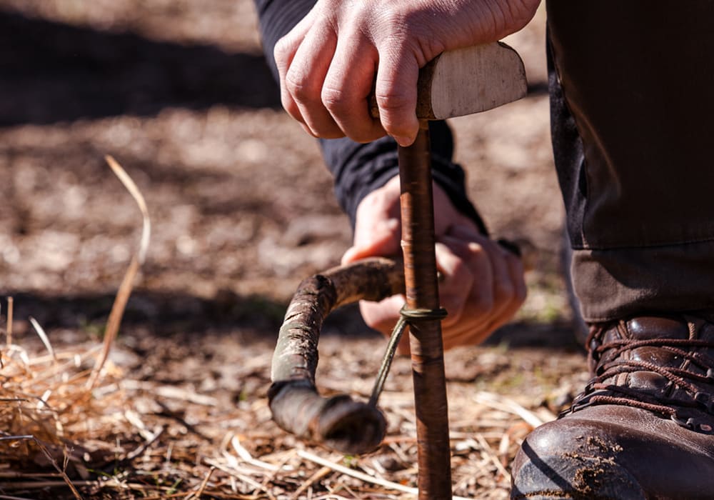 Connect with yourself with outdoor survival activities in the Tuscan wilderness.