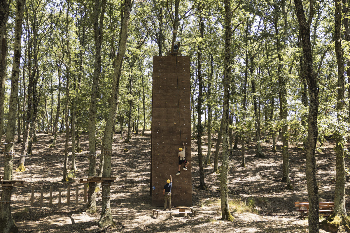Arrampicata sportiva a Castelfalfi 